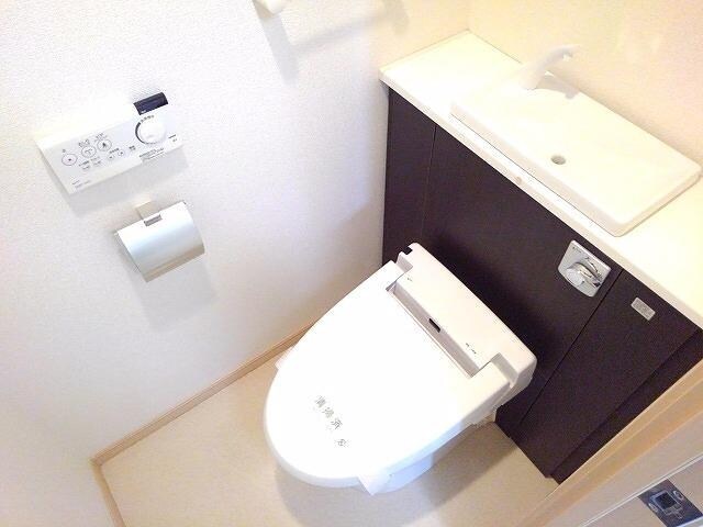 グランデアルベロの物件内観写真