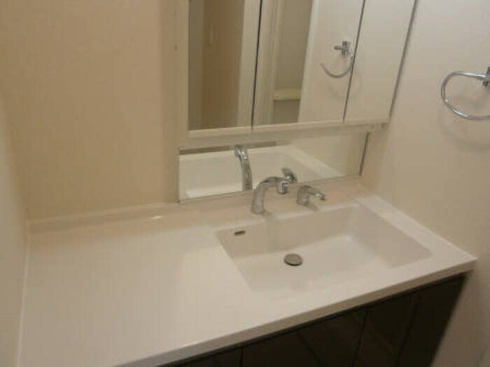 サンスクエア千里万博 A棟の物件内観写真