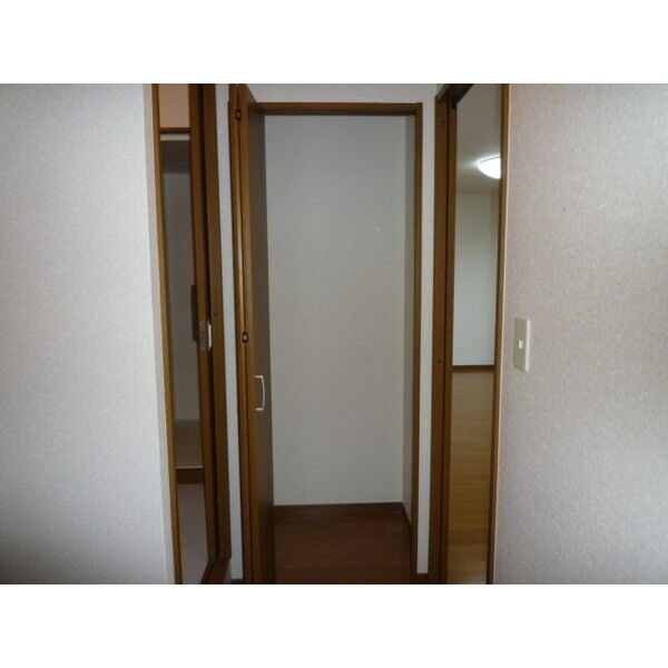 アンプルールフェールハンナハンナの物件内観写真