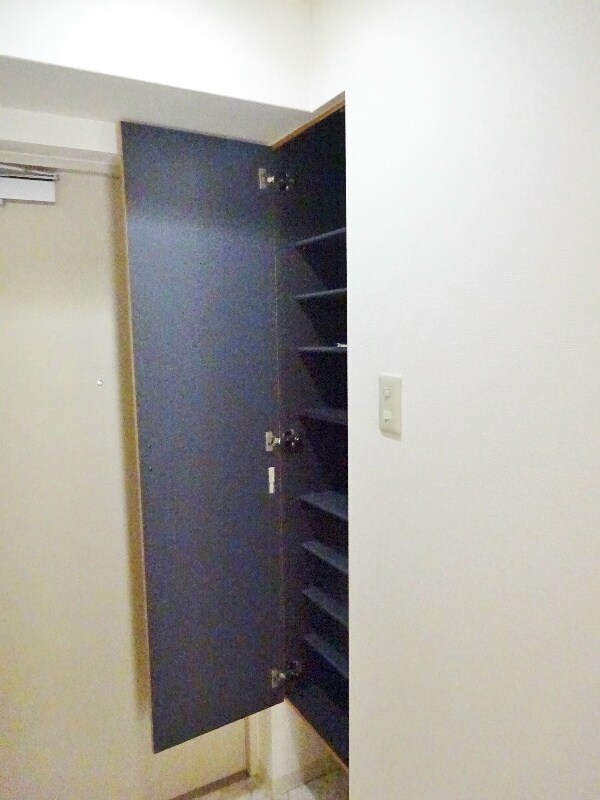 クローヴェーサウスタカハマの物件内観写真