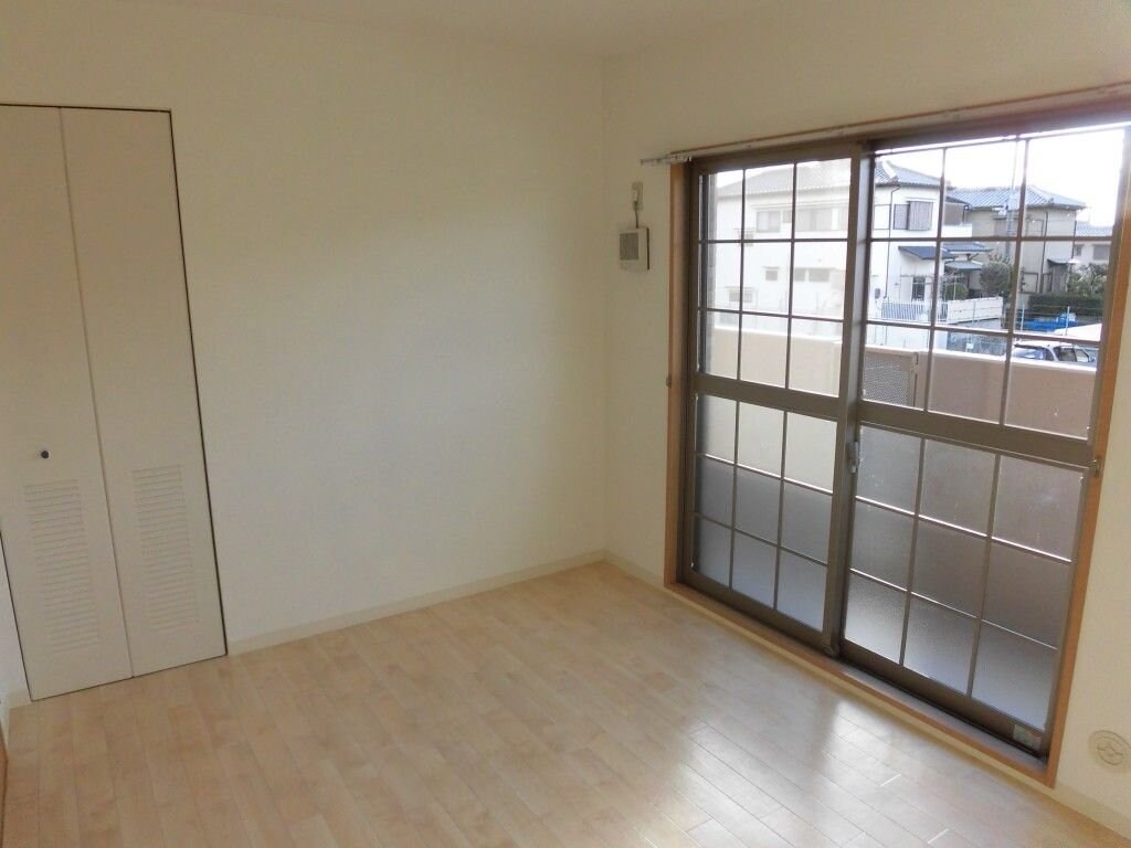 ジュネスト2番館の物件内観写真