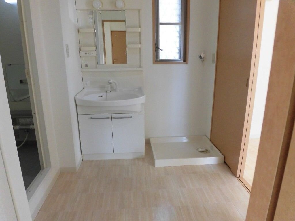 ジュネスト2番館の物件内観写真