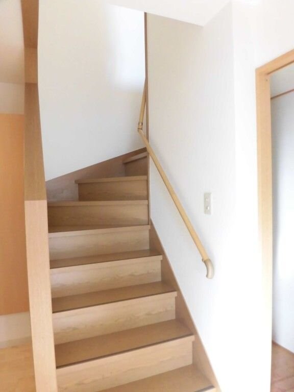 ジュネスト2番館の物件内観写真