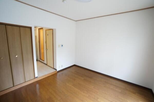 セレント茨木鮎川の物件内観写真