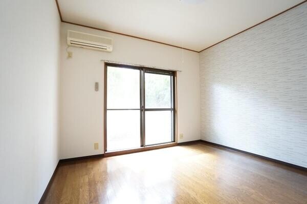 セレント茨木鮎川の物件内観写真