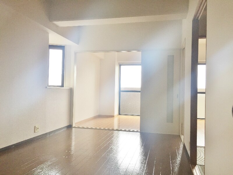 パークサイドマンションの物件内観写真