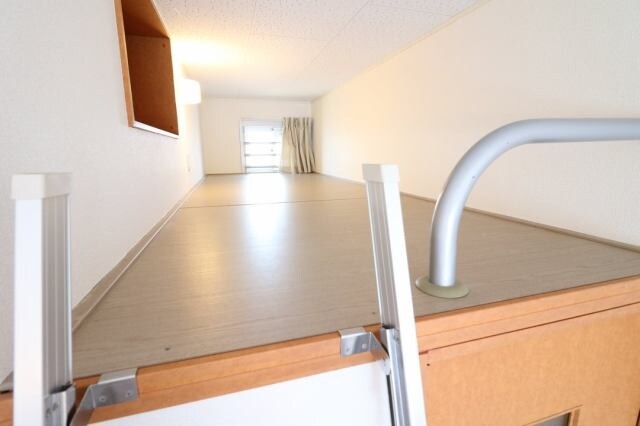 レオパレスグラン ビュイッソンの物件内観写真