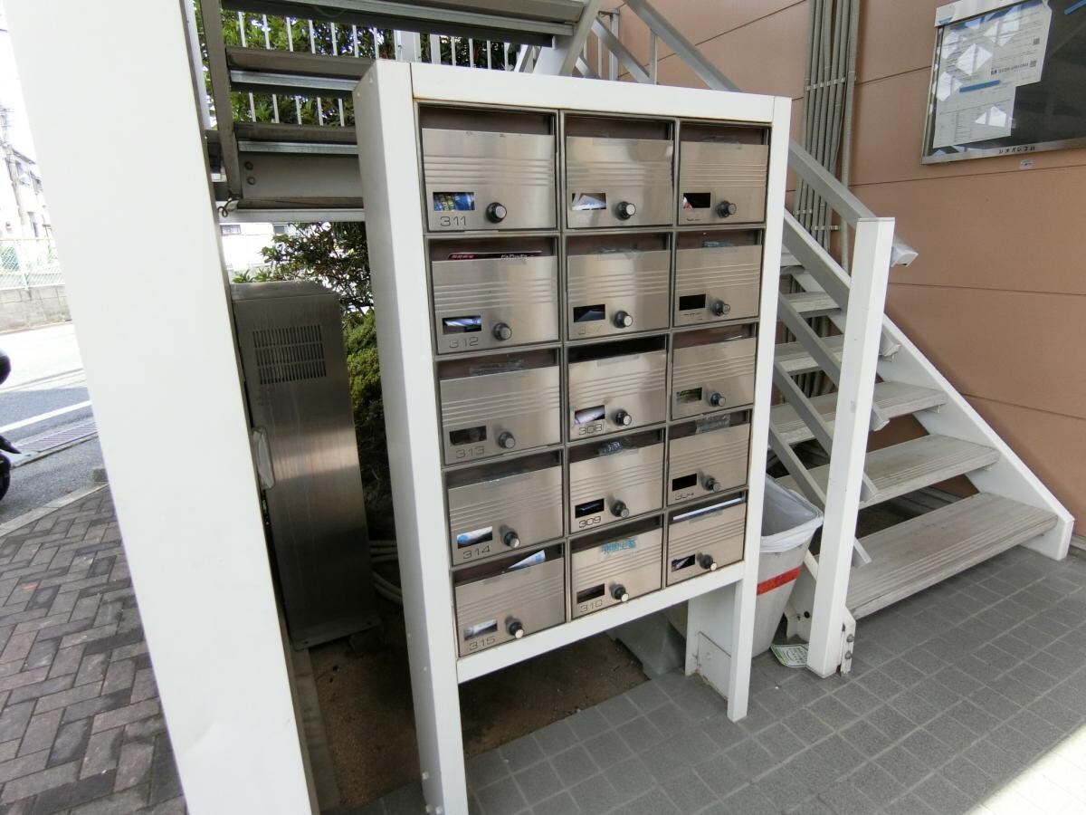 レオパレスグラン ビュイッソンの物件内観写真