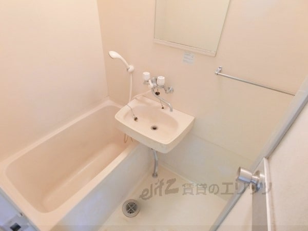 メゾンヴェルドゥールの物件内観写真