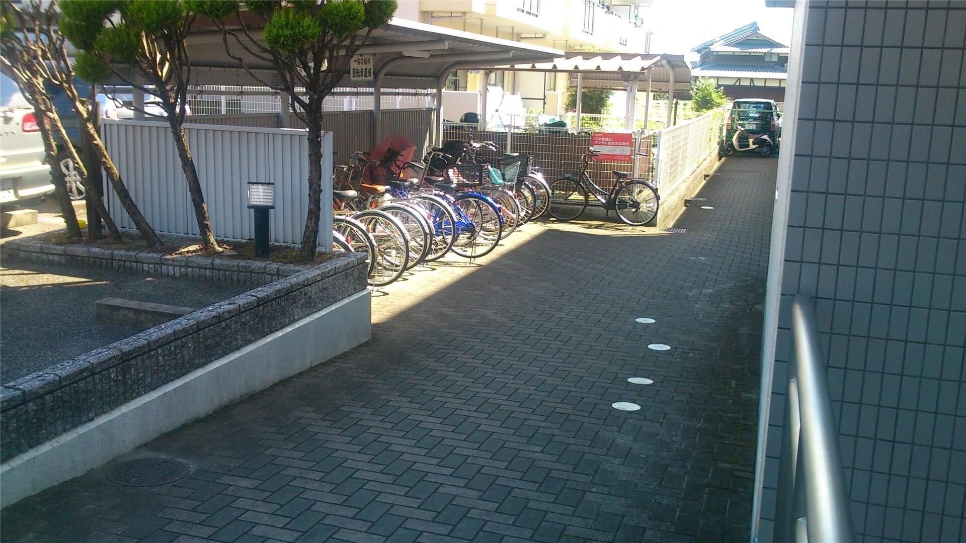 第二ドゥエルなかせいの物件内観写真