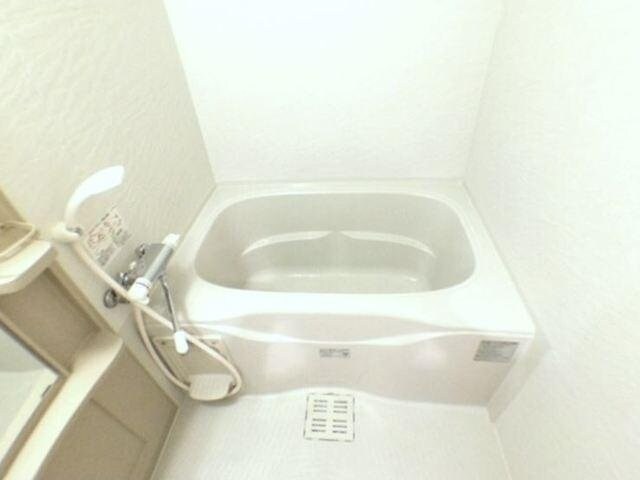 アスリート江坂II番館の物件内観写真