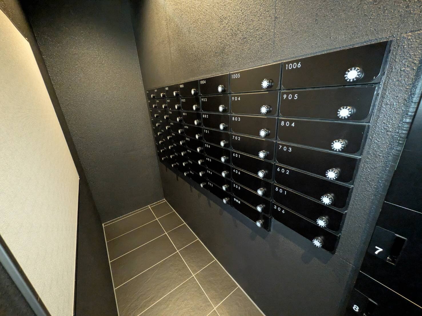 セレニテ江坂エクラの物件内観写真