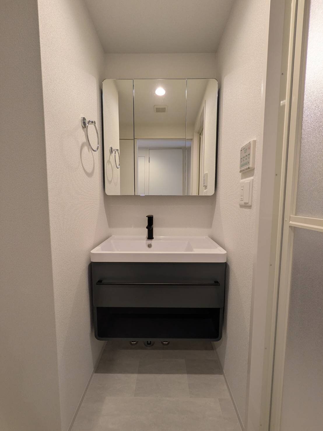 セレニテ江坂エクラの物件内観写真