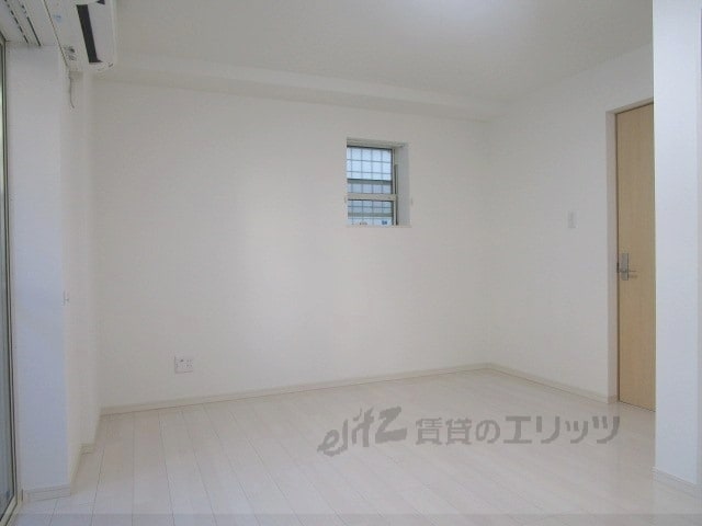 レジデンス千里丘の物件内観写真