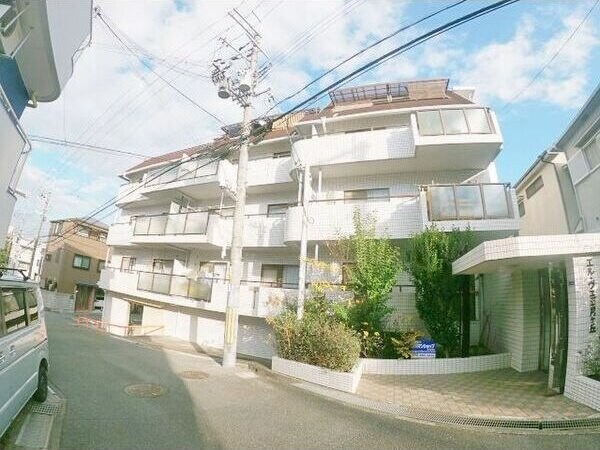 エルヴェ五月ケ丘の物件外観写真