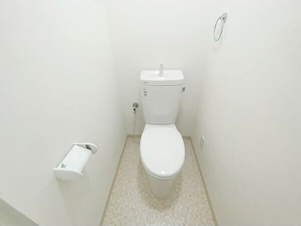 エルヴェ五月ケ丘の物件内観写真