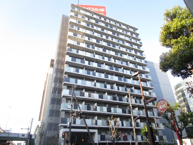 コンフォリア江坂の物件外観写真