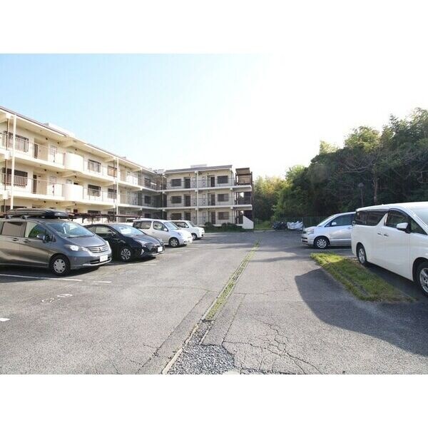 サンハイム杉林の物件内観写真