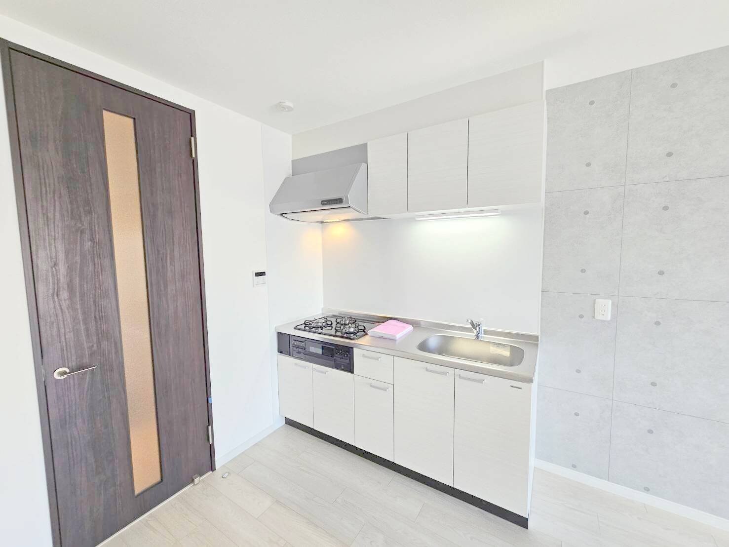 Villa 41 YAMATE SUITAの物件内観写真