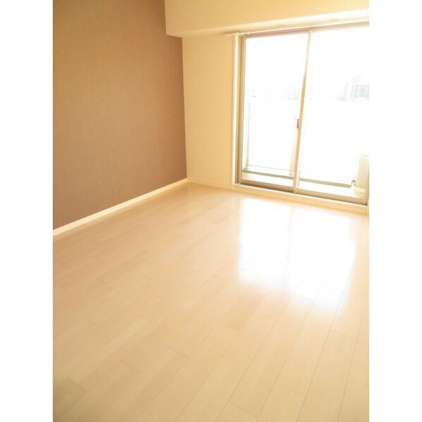 スペーシア江坂南金田の物件内観写真