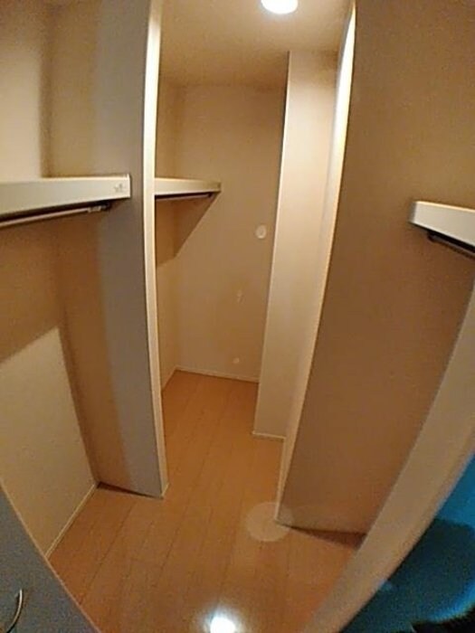 サンスクエア千里万博 B棟の物件内観写真