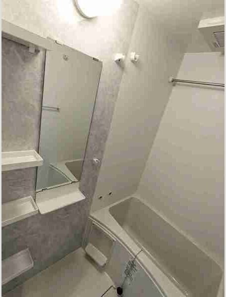 アルティザ江坂の物件内観写真