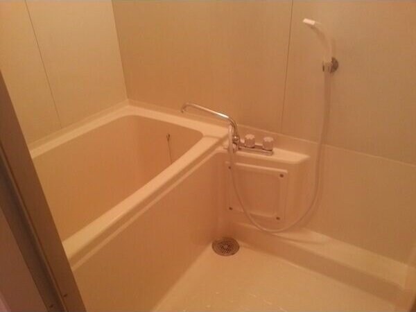 グリースシャトー桃山台の物件内観写真