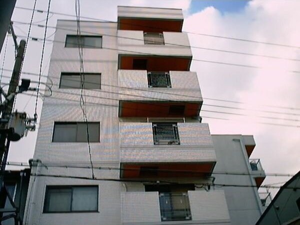 カルム25の物件外観写真