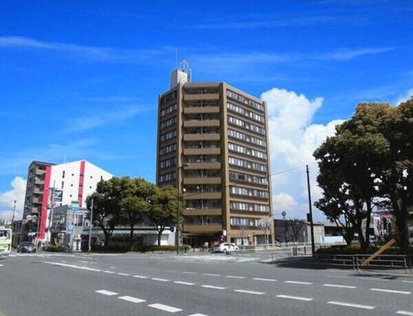 メゾン豊新の物件外観写真