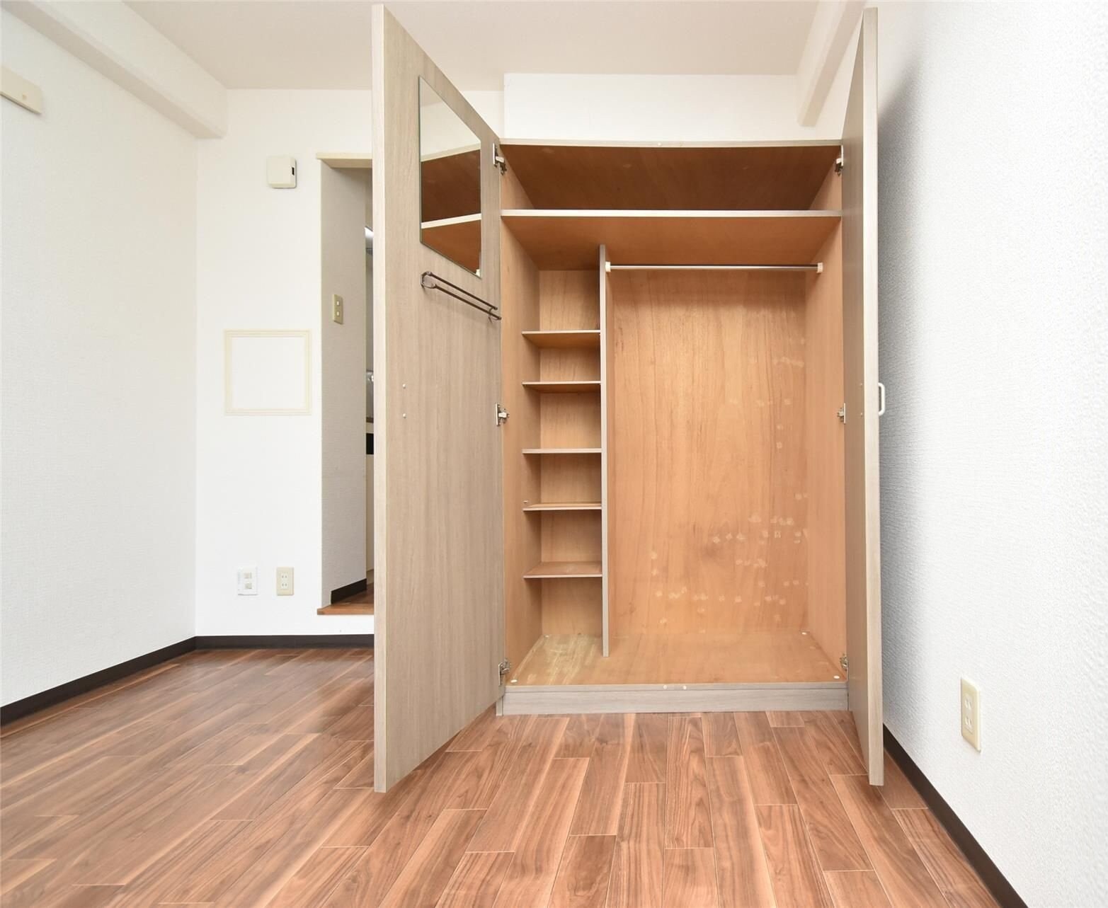 スチューデントパレス茨木の物件内観写真