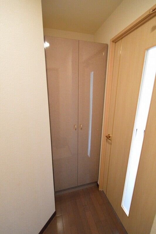 コンフォール南森町の物件内観写真