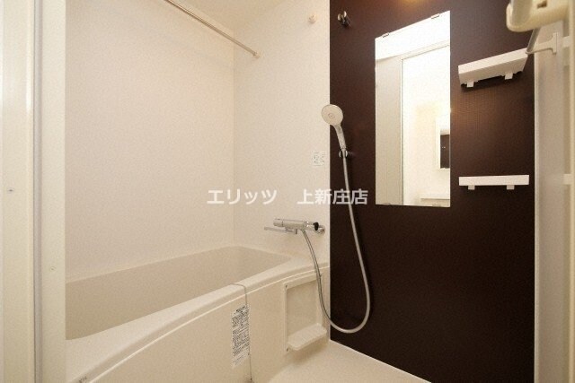 コンフォリア新梅田の物件内観写真