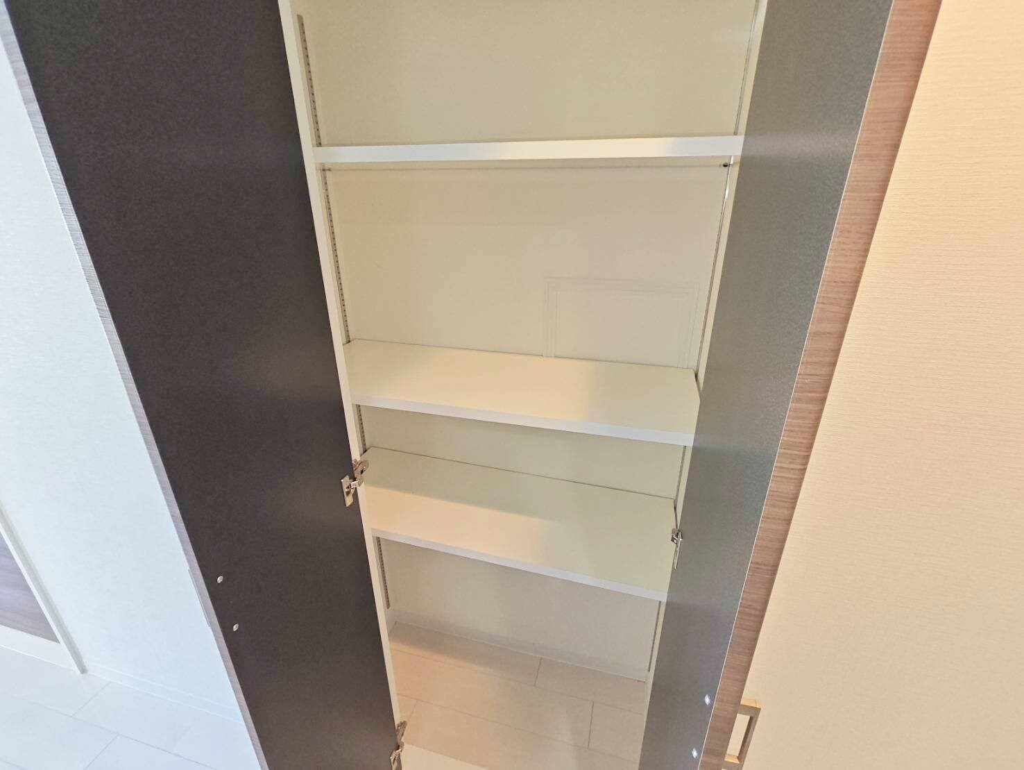 Luxe新大阪Iの物件内観写真