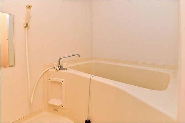 アゼリアコートの物件内観写真