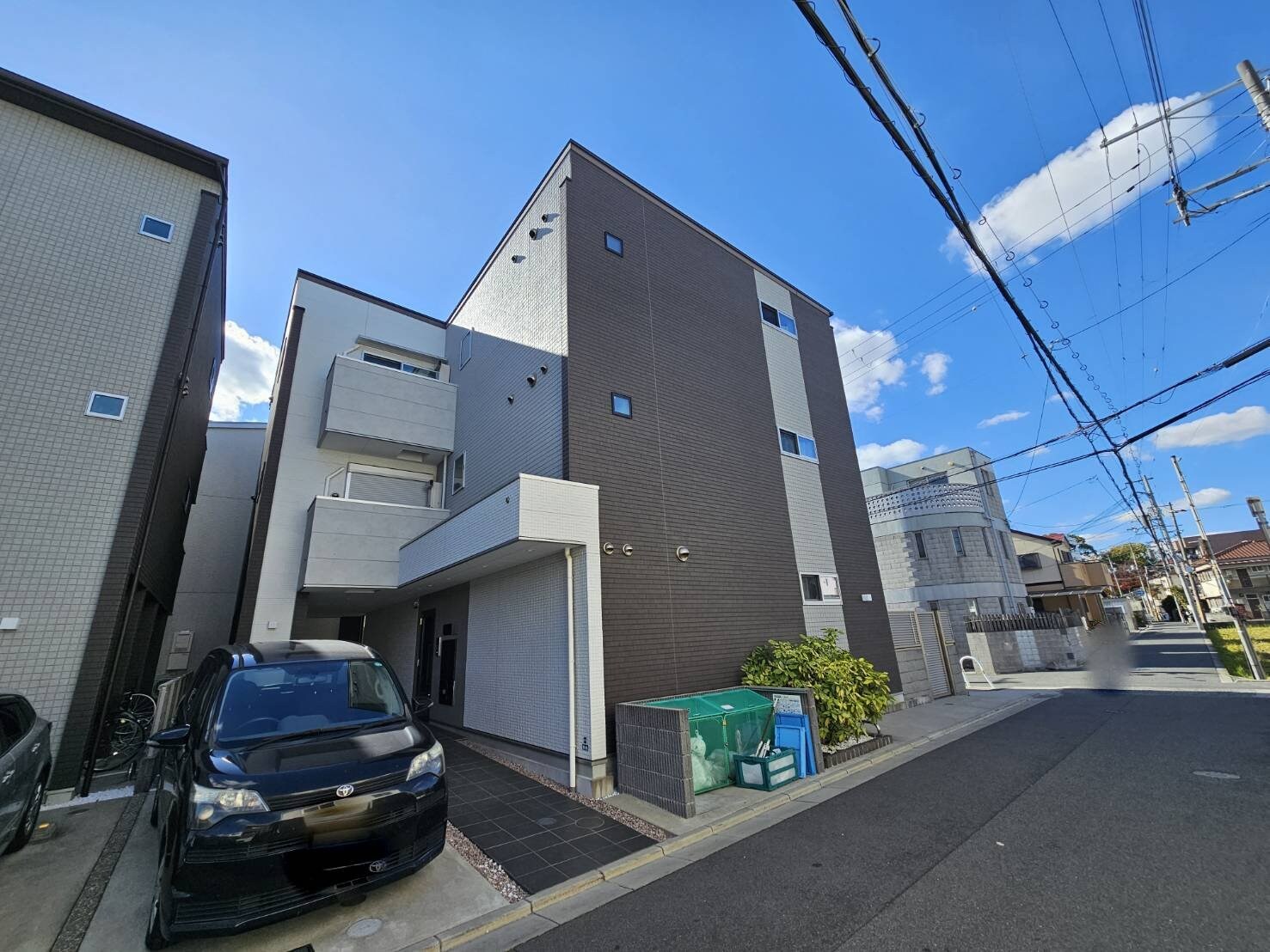 ワコーレヴィータ江坂WESTの物件外観写真