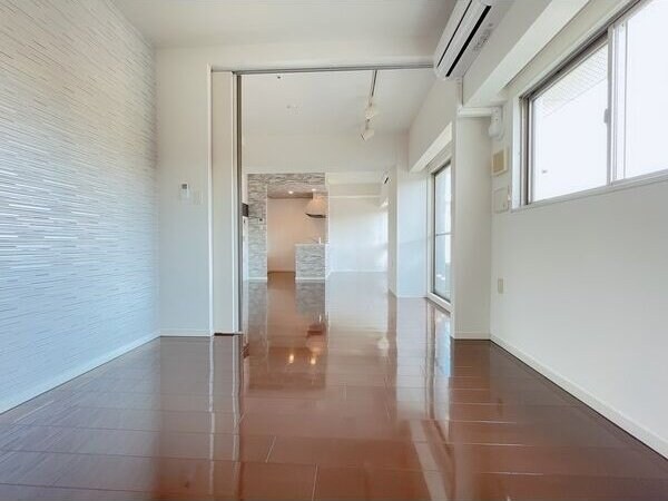 アスール江坂3rdの物件内観写真