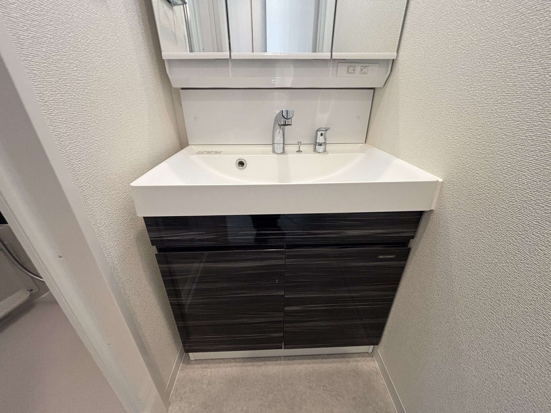 クレストコート江坂垂水町の物件内観写真