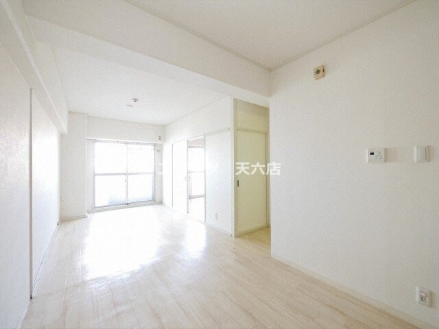 サン・ホワイティ豊里の物件内観写真