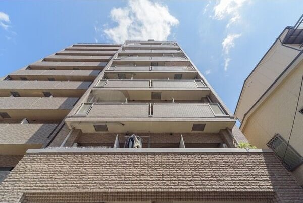 シティライフプレサンス新大阪の物件外観写真