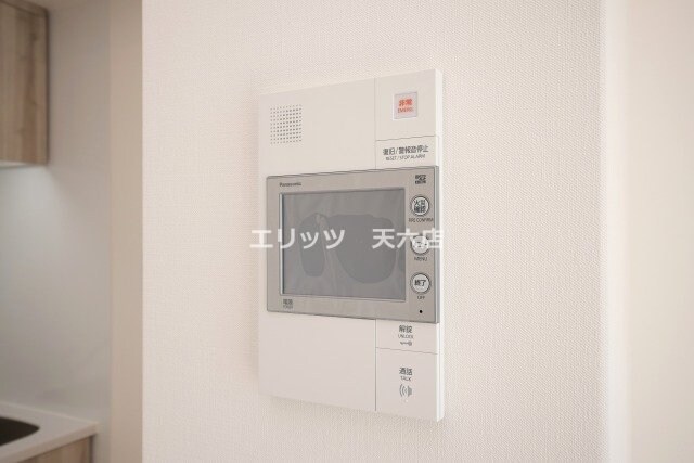 シーズンフラッツ梅田EASTの物件内観写真