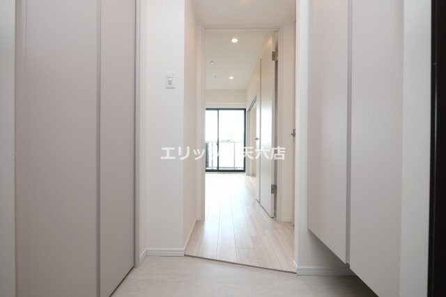 シーズンフラッツ梅田EASTの物件内観写真