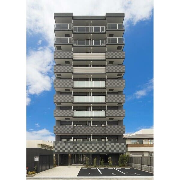 ファステート江坂ランウェイの物件外観写真