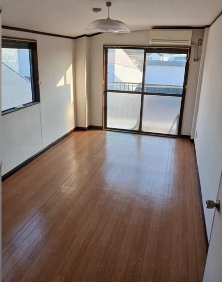 エルムマンションの物件内観写真