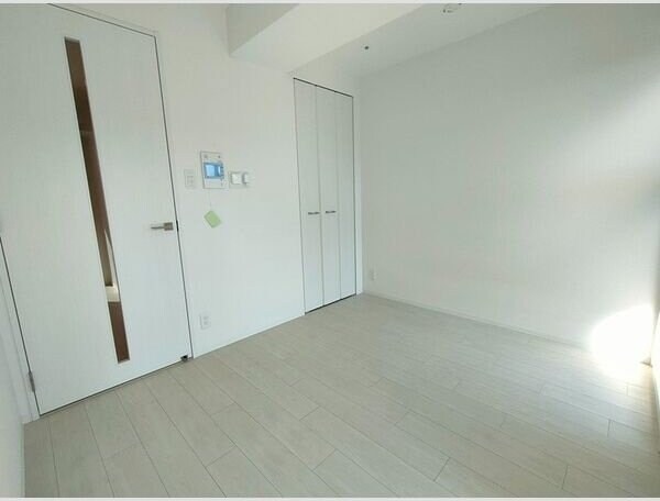 エスリード新大阪ザ・マークの物件内観写真