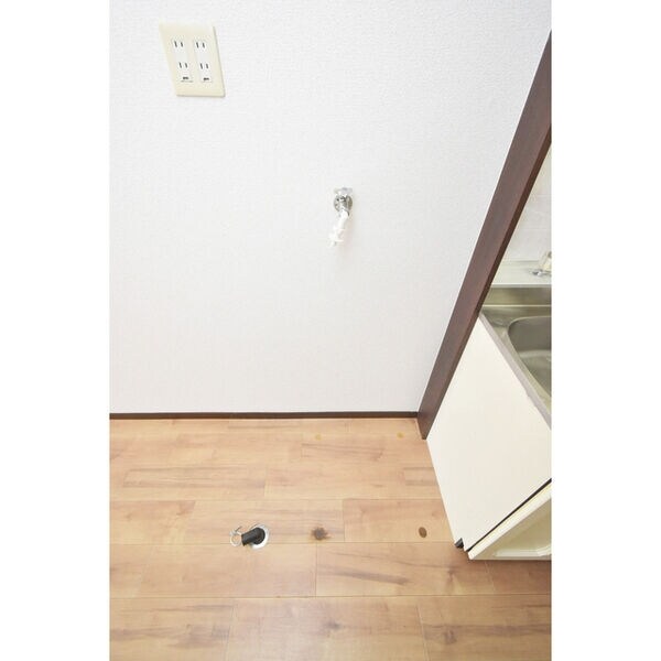 ヴィラプレフェールIIB棟の物件内観写真