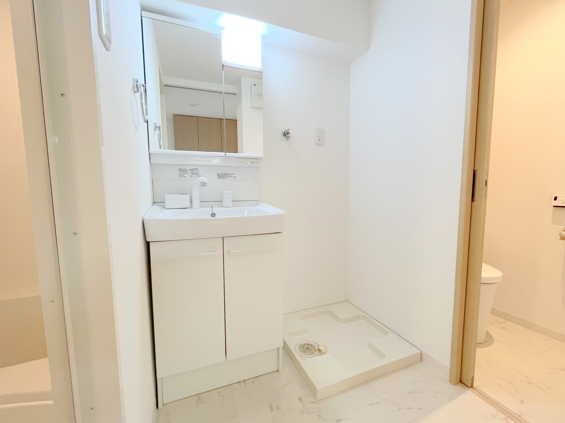 アールエスフラッツの物件内観写真