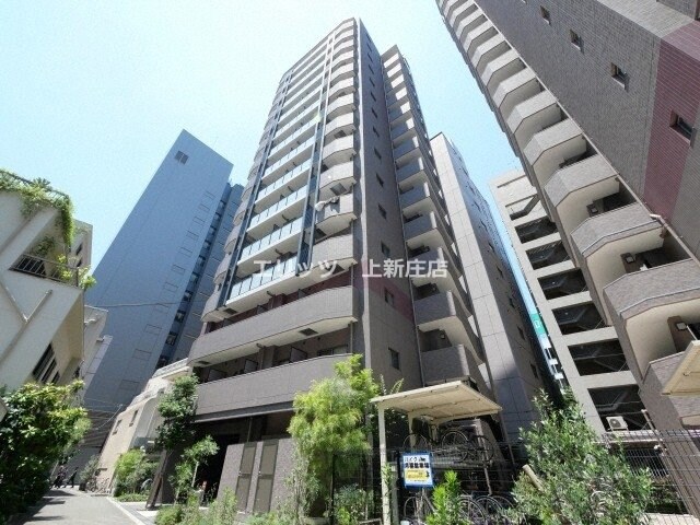 LaDouceur梅田Westの物件外観写真