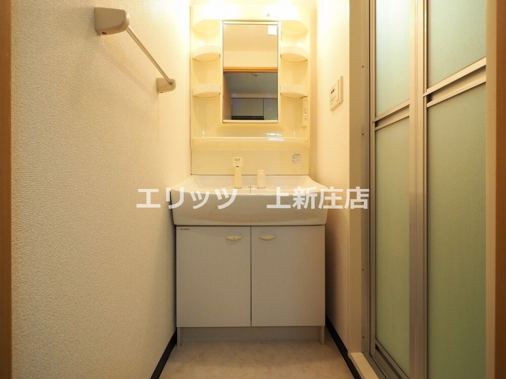 ONE ROOF FLAT FUKUSHIMAの物件内観写真