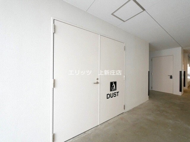 セレニテ中崎町リアンの物件内観写真