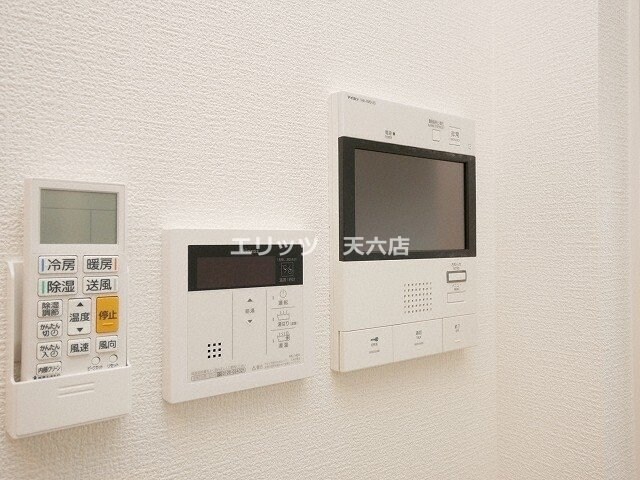 セレニテ中崎町リアンの物件内観写真